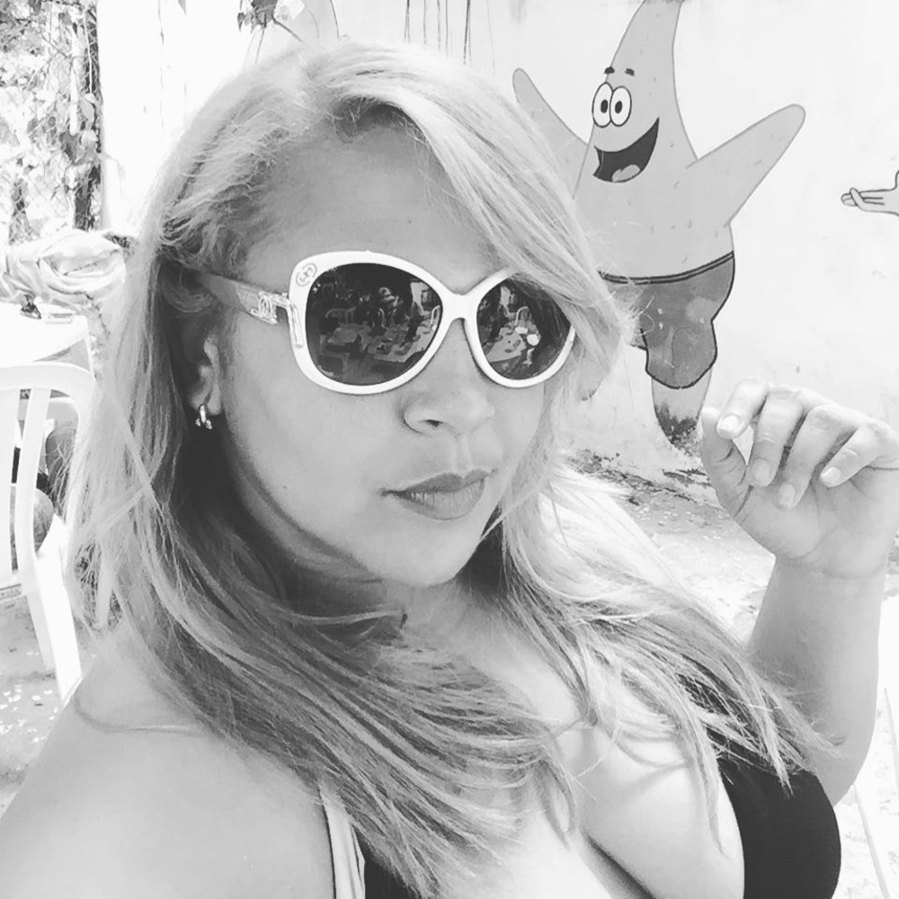 Meet your Posher, Luisa